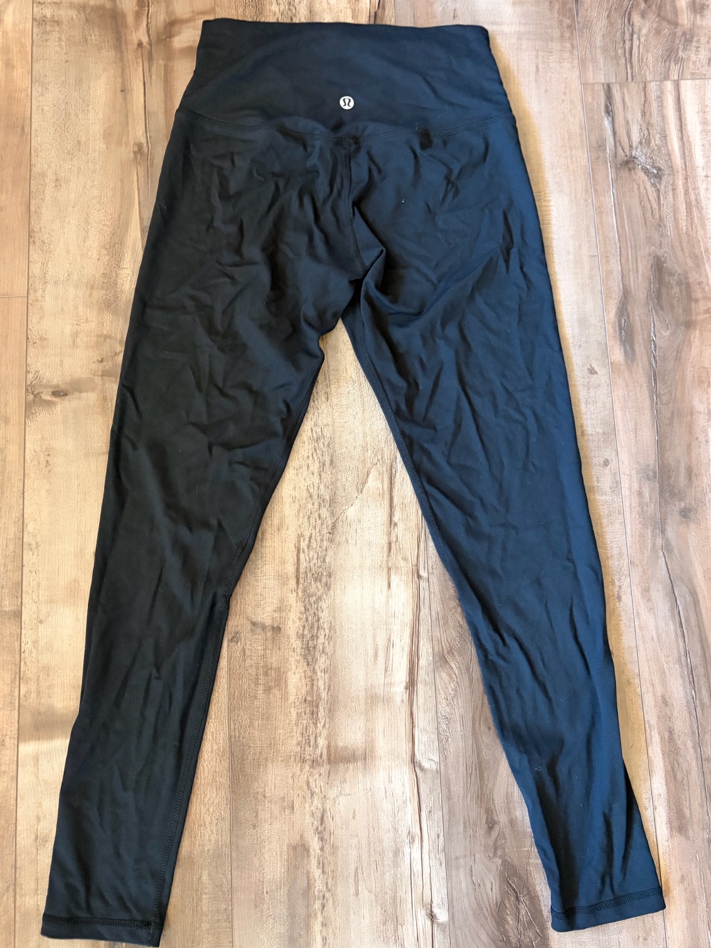 Women’s Lululemon Align High Rise Leggings. Size Medium.